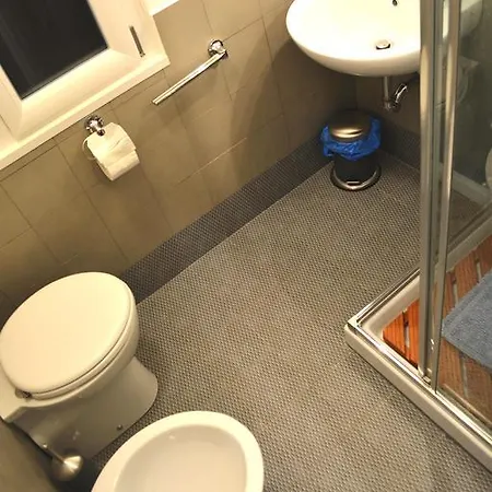 L'attichetto Di Ponte Milvio A Centro Rome